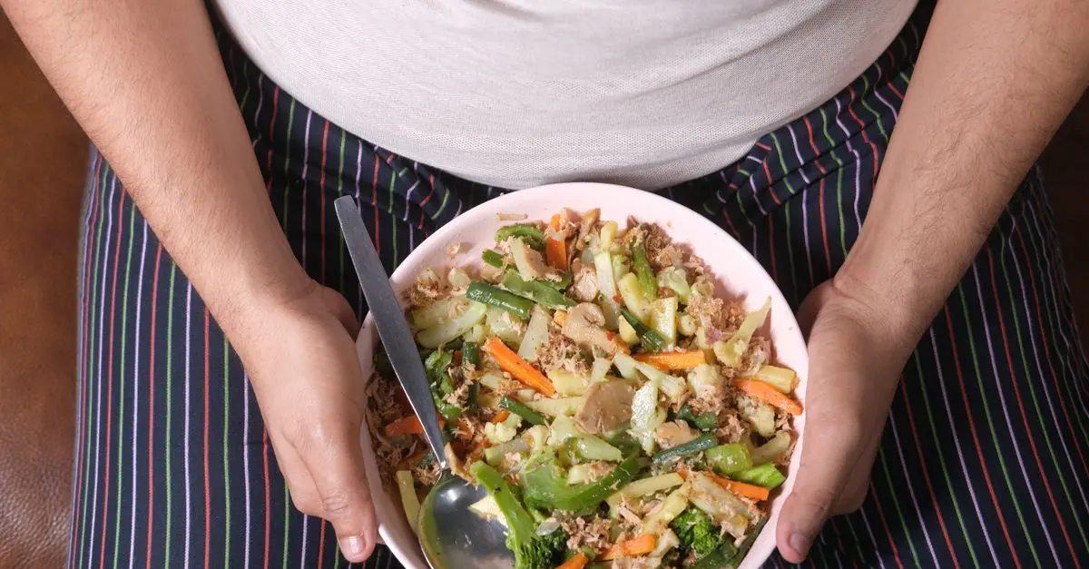 Cómo los horarios de comida afectan la digestión