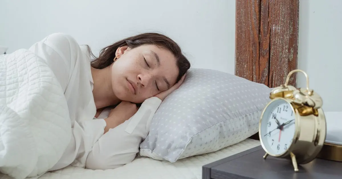 Cómo establecer una rutina de sueño saludable para tu bienestar